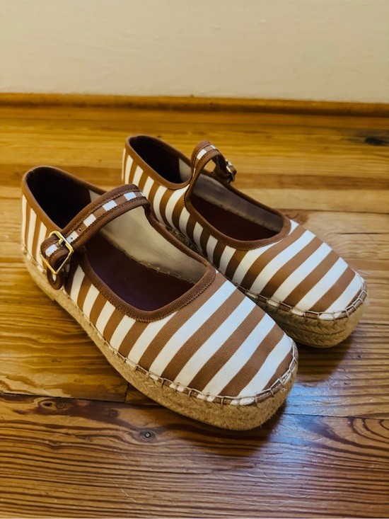 Shoes - Anthropologie Canvas Mary Jane Espadrilles